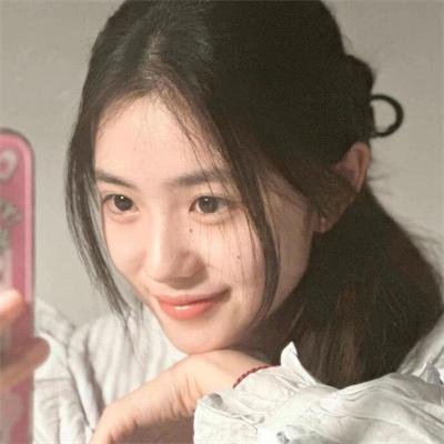秉爱